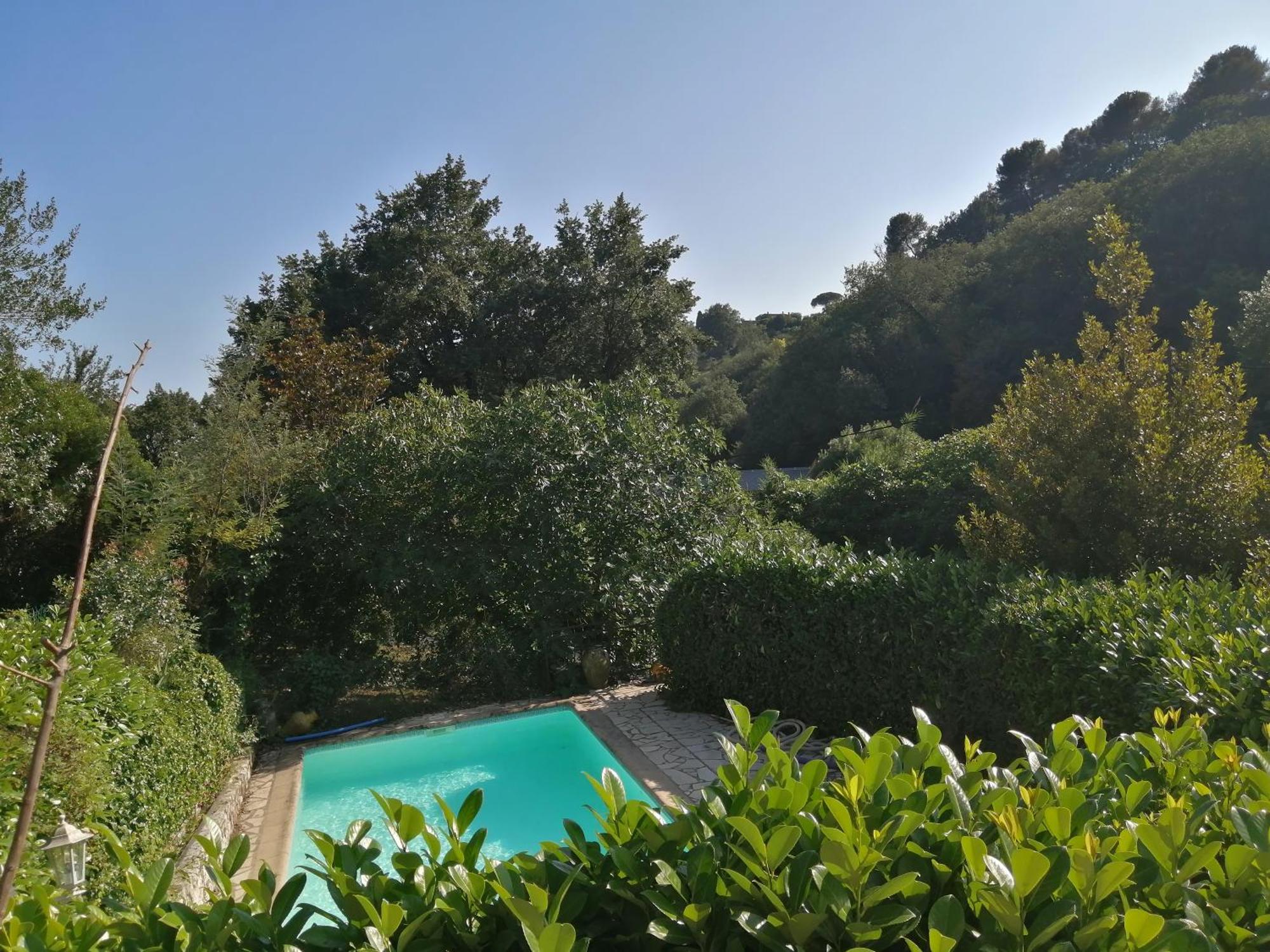 Hotel La Mhirabelle Saint-Paul-de-Vence Exterior foto